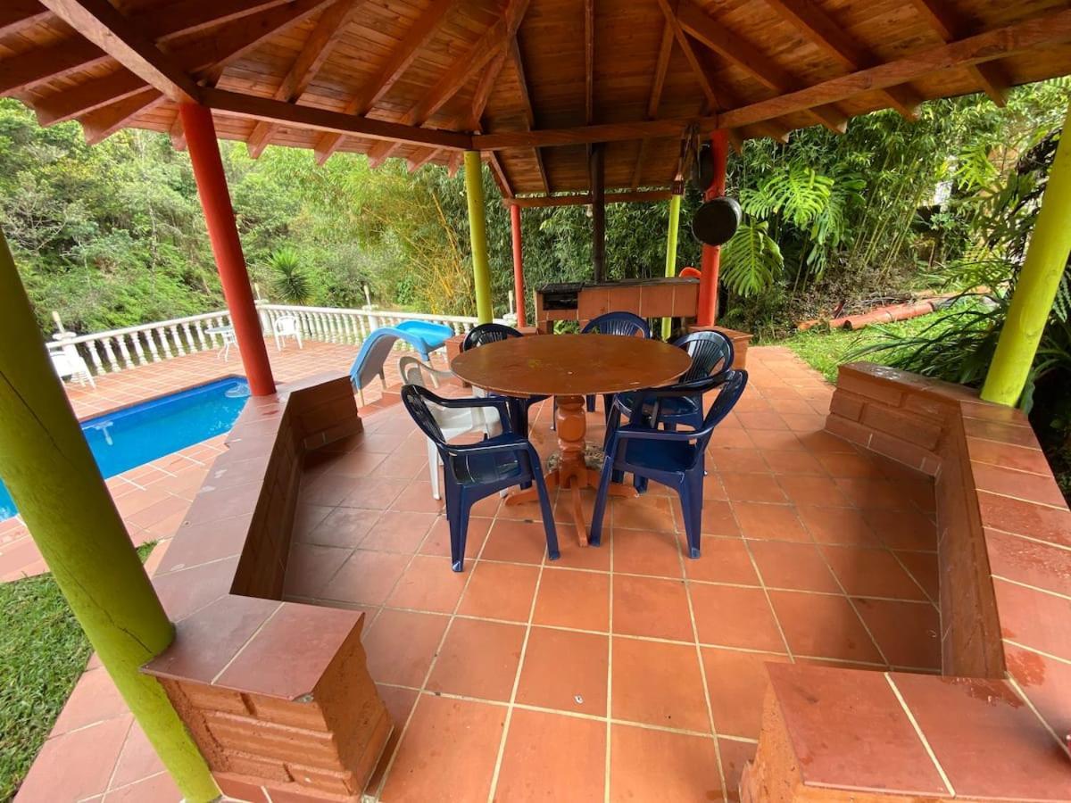 Finca Hotel La Bonita Guatape Exterior photo